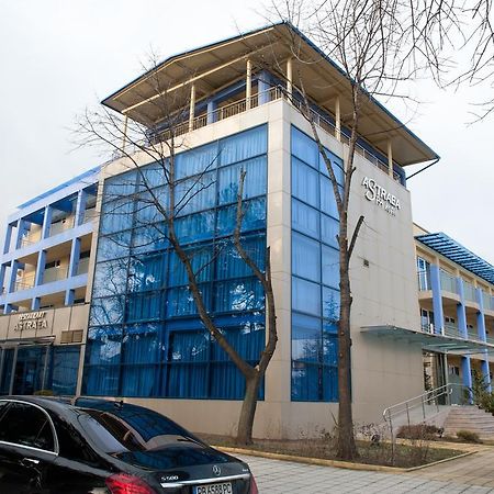 Hotel Astrea Hisarya Buitenkant foto
