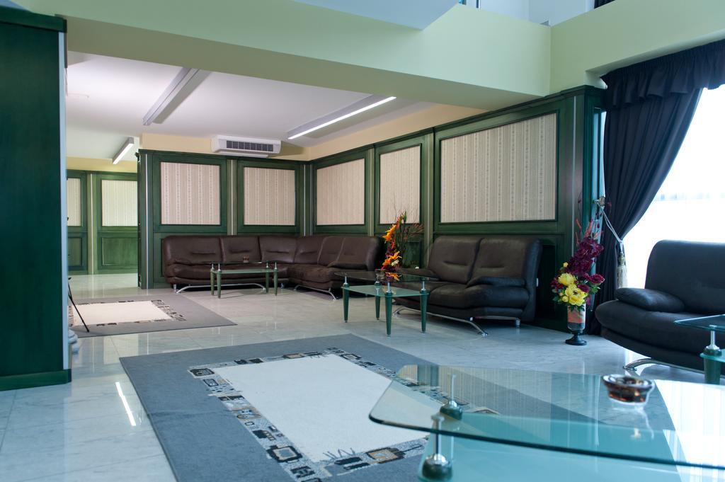 Hotel Astrea Hisarya Buitenkant foto