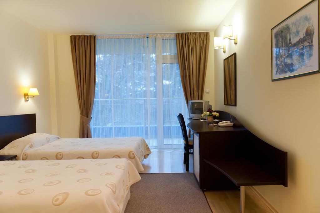 Hotel Astrea Hisarya Kamer foto