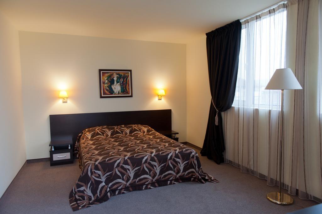 Hotel Astrea Hisarya Kamer foto