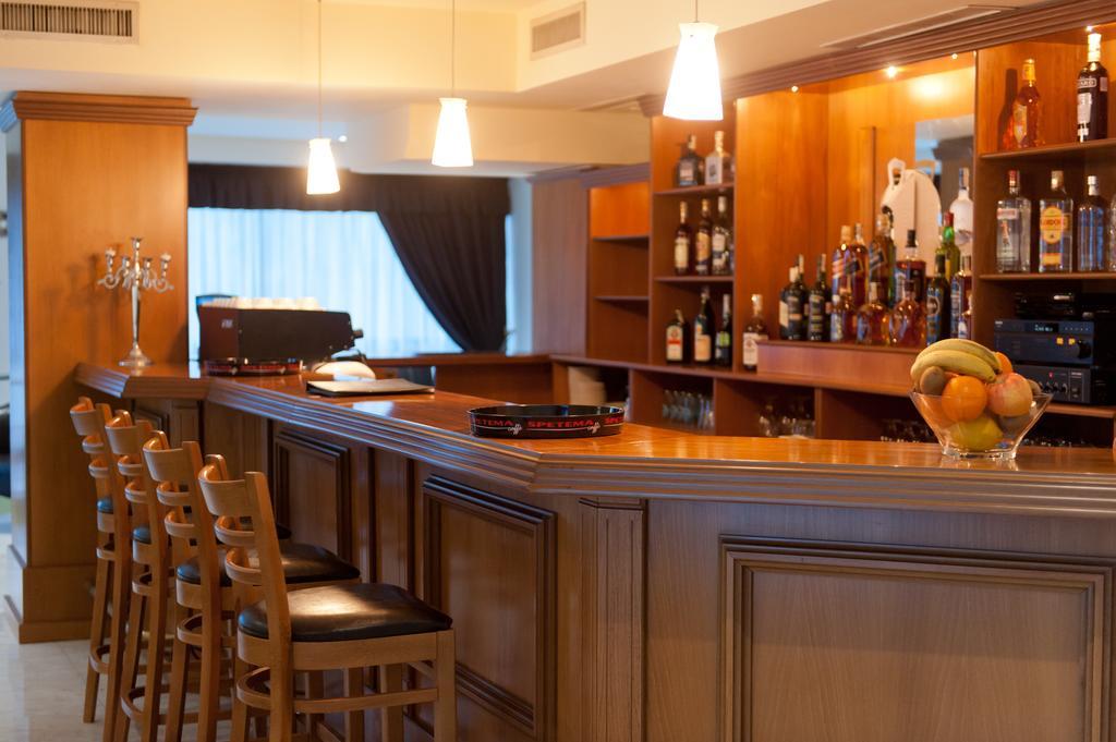 Hotel Astrea Hisarya Buitenkant foto